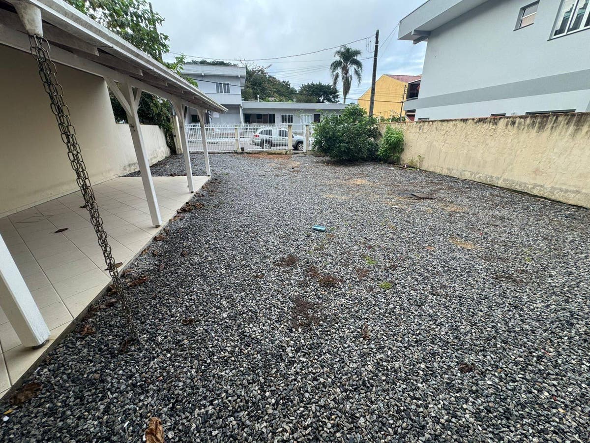 Casa com 2 Dormitórios no Bairro Nações em Balneário Camboriú - Casa em Nações, Balneário Camboriú - à venda - Rah Imóveis & Incorporadora