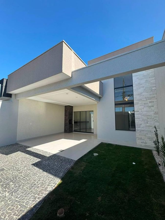 Casa à Venda no Bairro Itamarati – 3 Quartos com Suíte – Anápolis/GO - Casa em Itamaraty, Anápolis - à venda - DOMUS IMOBILIARIA LTDA