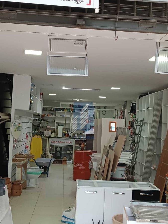 LOJA COM VAGA DE GARAGEM NO CENTRO, VIÇOSA/MG - Loja em Centro, Viçosa - para locação - FUTURA EMPREENDIMENTOS E NEGÓCIOS IMOBILIÁRIOS EIRELI. -ME