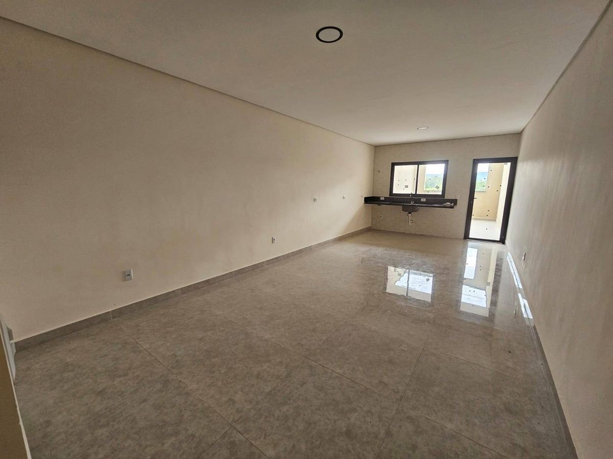 Sobrado com 3 quartos, Vila Zanela - Franco da Rocha - Sobrado em Vila Zanela, Franco da Rocha - à venda - Imobiliária Franco Nunes