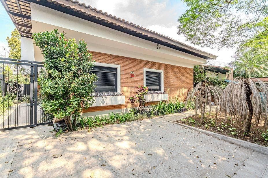 Casa com 3 quartos, Alto de Pinheiros - São Paulo - Casa em Alto de Pinheiros, São Paulo - para locação e à venda - Taylor Imóveis