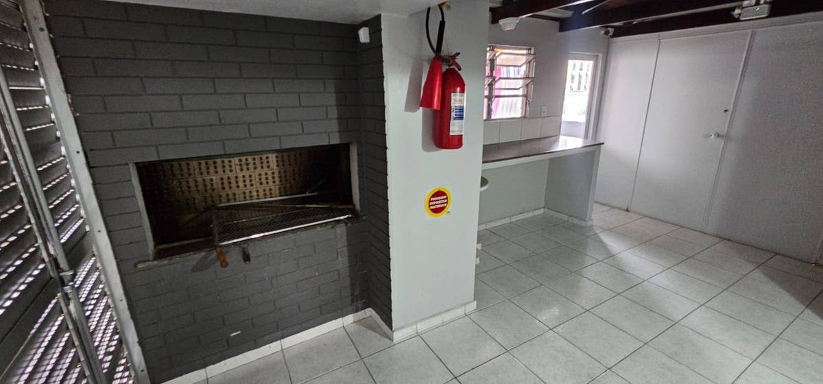 VENDA DE APARTAMENTO NA TERCEIRA AVENIDA EM BALNEÁRIO CAMBORIÚ - 2