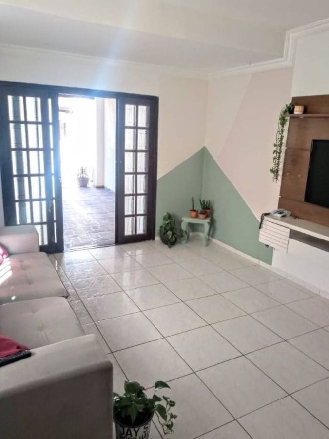 Sobrado com 4 quartos à Venda, Bosque da Princesa - Pindamonhangaba - Sobrado em Bosque da Princesa, Pindamonhangaba - à venda - EDSON DERRICO IMOVEIS LTDA