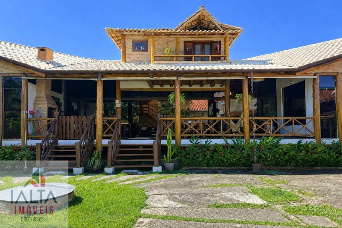 LINDA CASA (REFÚGIO) PRA VENDA NA MARTIM DE SÁ - Casa em Martim de Sá, Caraguatatuba - à venda - IALTA IMOVEIS LTDA