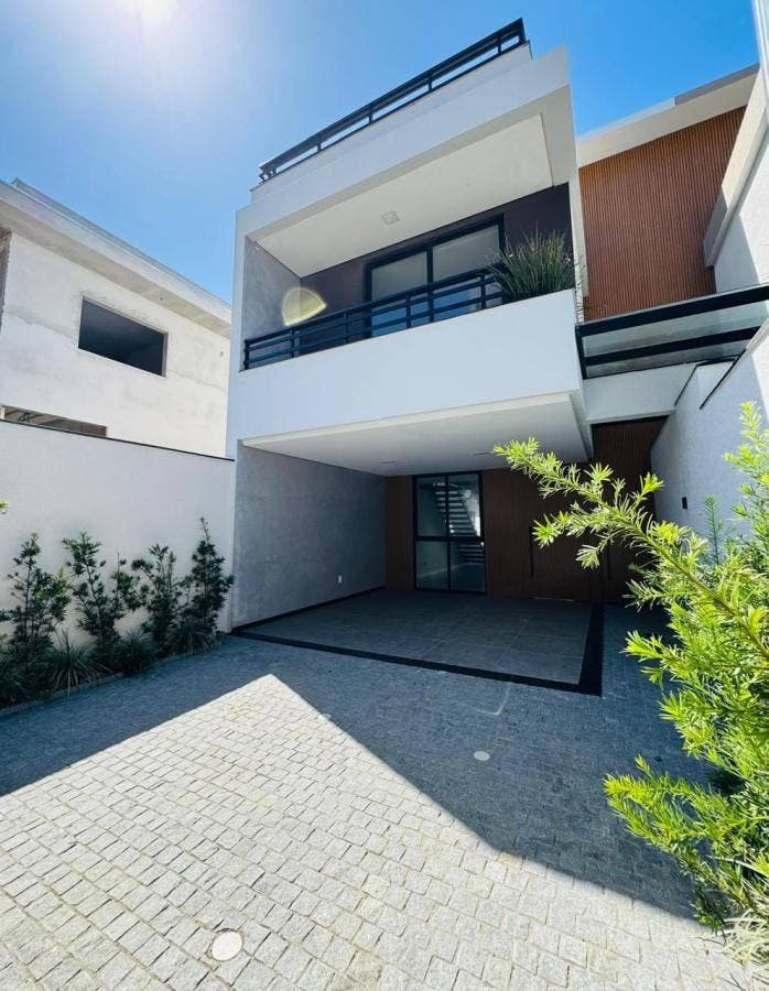 CASA À 30 METROS DO MAR NO BAIRRO ITAJUBA - Barra Velha/SC - Sobrado em Itajuba, Barra Velha - à venda - CST SOLUÇÕES IMOBILIARIA LTDA