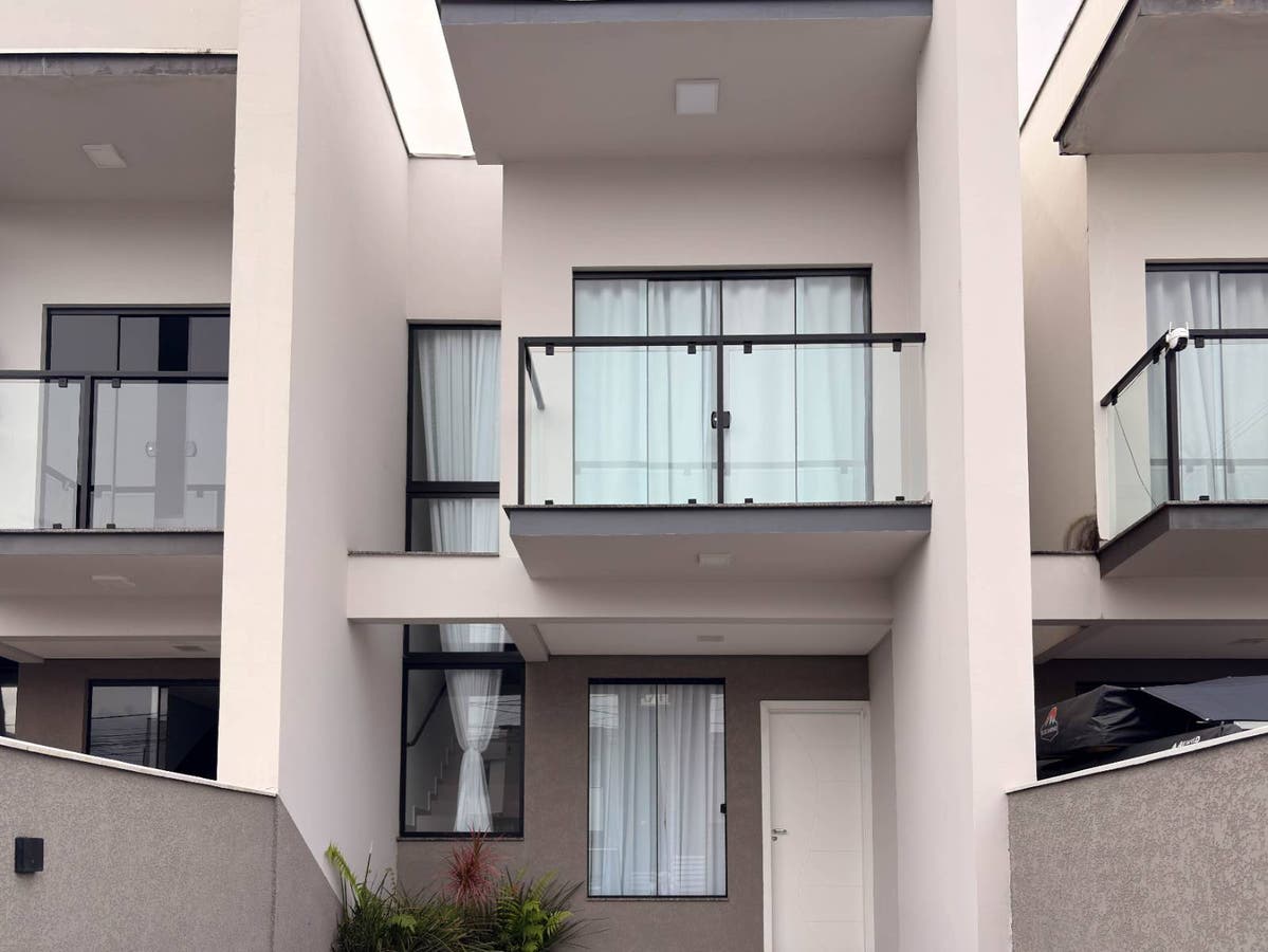 GEMINADO SEMIMOBILIADO COM SUÍTE + 2 QUARTOS, TRÊS RIOS DO SUL - Casa Geminada em Três Rios do Sul, Jaraguá do Sul - à venda - IMOB Imóveis