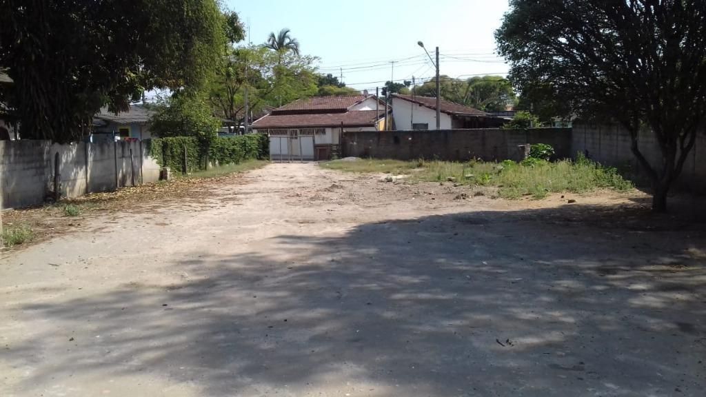 Lote/Terreno à Venda, Loteamento Residencial Andrade - Pindamonhangaba - Lote/Terreno em Loteamento Residencial Andrade, Pindamonhangaba - à venda - EDSON DERRICO IMOVEIS LTDA