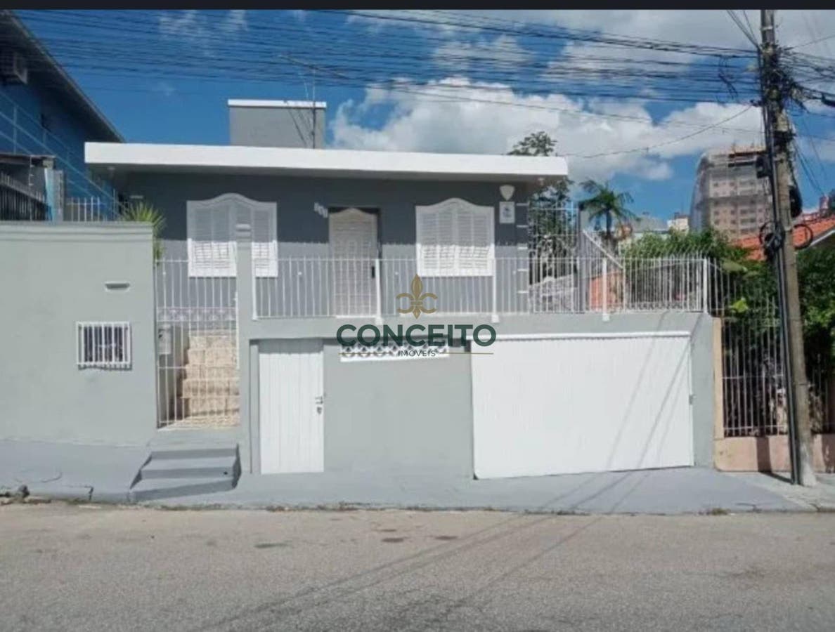 Casa à venda com edícula, 3 quartos - Capoeiras, Florianópolis - Casa em Capoeiras, Florianópolis - à venda - Conceito Imóveis