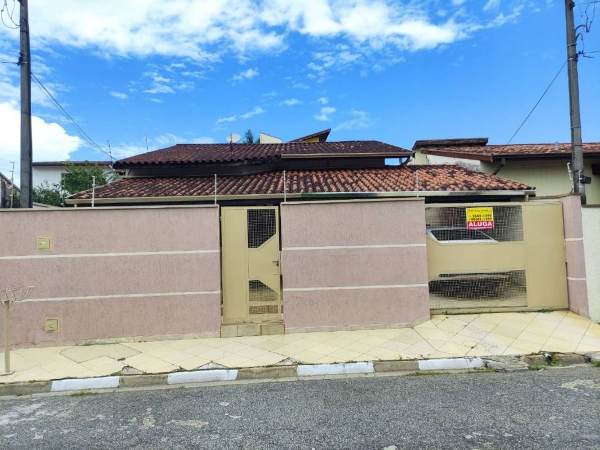 Casa com 2 Quartos à Venda, Vila Suiça - Pindamonhangaba - Casa em Vila Suiça, Pindamonhangaba - à venda - EDSON DERRICO IMOVEIS LTDA