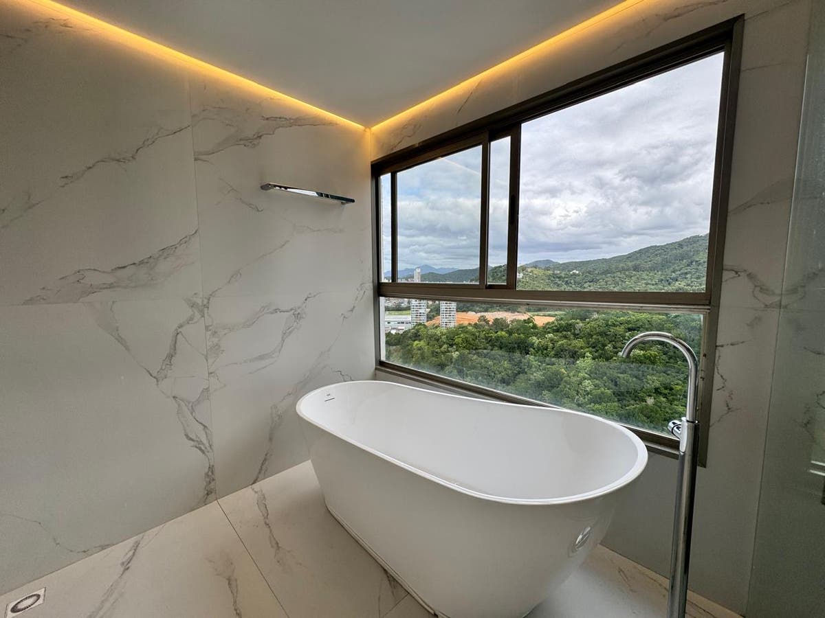 COBERTURA DUPLEX MOBILIADA E EQUIPADA - PRAIA BRAVA, ITAJAÍ - Apartamento em Praia Brava, Itajaí - para locação - Brava Norte Imóveis