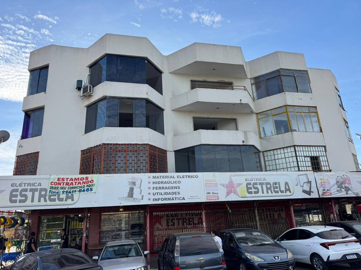 Sala Comercial à Venda no Edifício Costa Azul | Sala 120 | Quitada e Escriturada - Salas Comerciais em Ceilândia Centro (Ceilândia), Brasília - à venda - Milton Aparecido Correa