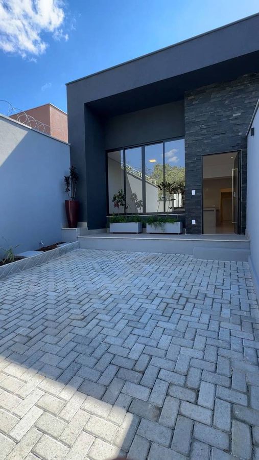 Linda Casa 3 Quartos com Suíte Ótimo Acabamento no Tiradentes, Betim - Casa Geminada em Tiradente, Betim - à venda - Via M Empreendimentos Imobiliários Ltda