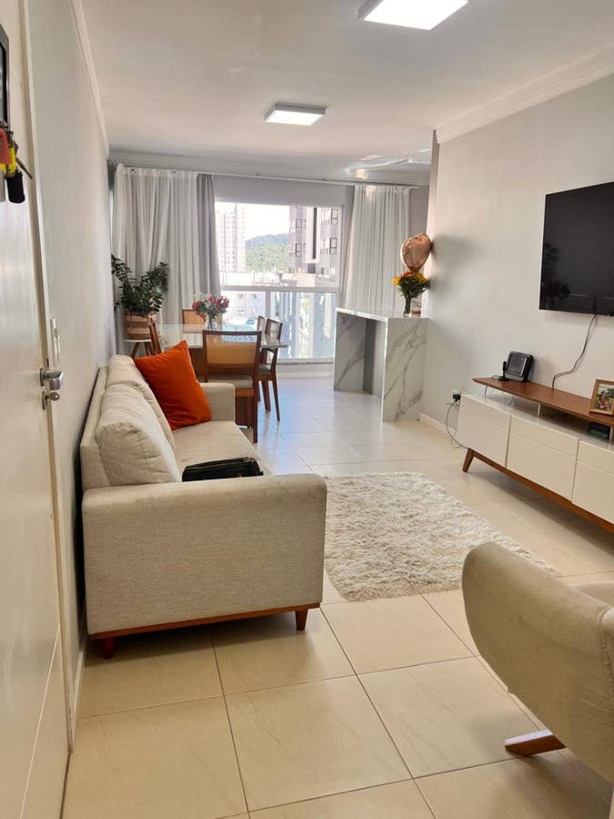 APARTAMENTO SEMIMOBILIADO - BALNEÁRIO CAMBORIÚ - Apartamento em Centro, Balneário Camboriú - à venda - Brava Norte Imóveis