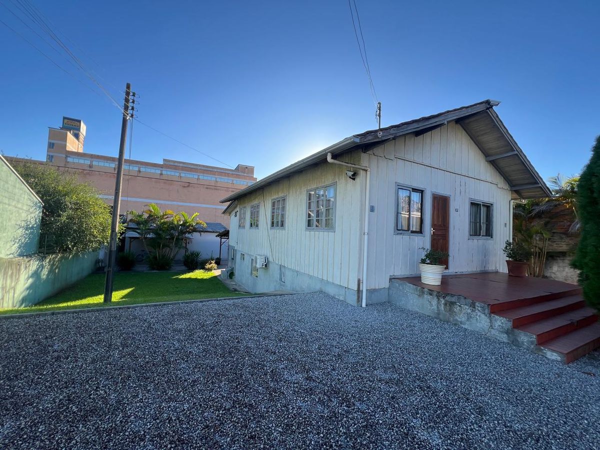 Casa com 3 quartos à Venda, Santa Terezinha - Gaspar - Casa em Santa Terezinha, Gaspar - à venda - Tomio Imoveis Ltda