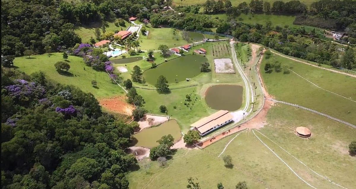 Haras 5,6 Alqueires, Casa Sede 664M2, Recanto Alpina - Santa Isabel Sp - Fazenda em Recanto Alpina, Santa Isabel - à venda - RM Imóveis