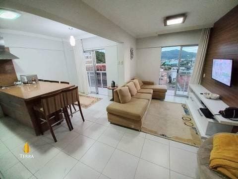 Apartamento à venda no Edifício Teorema no Centro de Balneário Camboriú. - Apartamento em Centro, Balneário Camboriú - à venda - IMOBILIÁRIA TERRA ITAJAI LTDA
