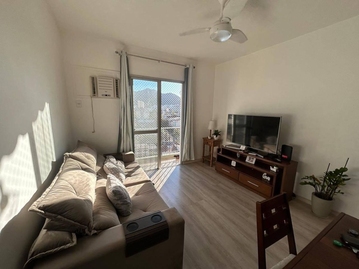 Excelente apartamento em Vila Isabel - Rua Barao de Cotegipe - 75 m2 - 2 Quartos - Varanda - Dependencia - 1 Vaga - Apartamento em Vila Isabel, Rio de Janeiro - à venda - MIGUEZ IMOBILIÁRIA