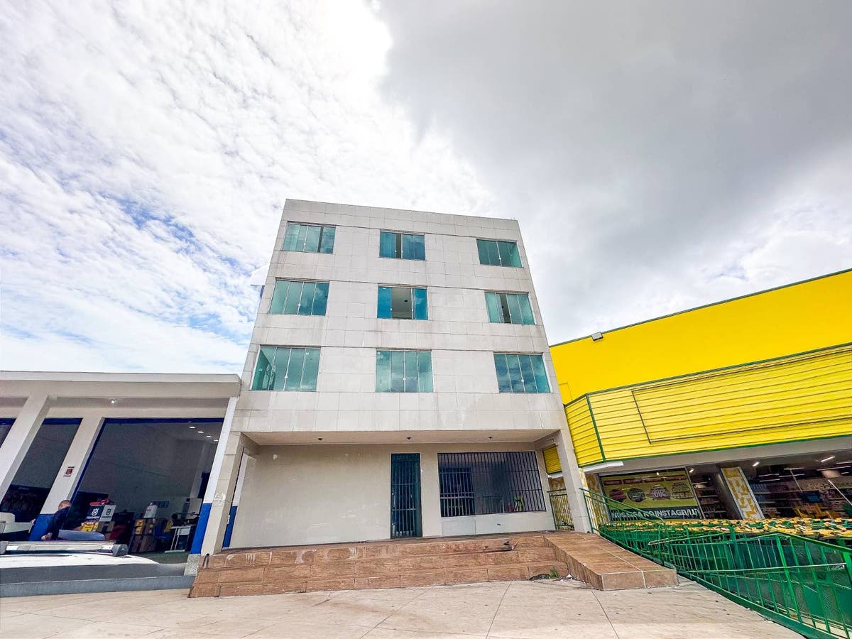 Prédio Comercial à Venda Avenida Comercial | Paranoá/Df - Prédio em Paranoá, Brasília - à venda - ALLADYNO ASSESSORIA E CONSULTORIA IMOBILIARIA LTDA
