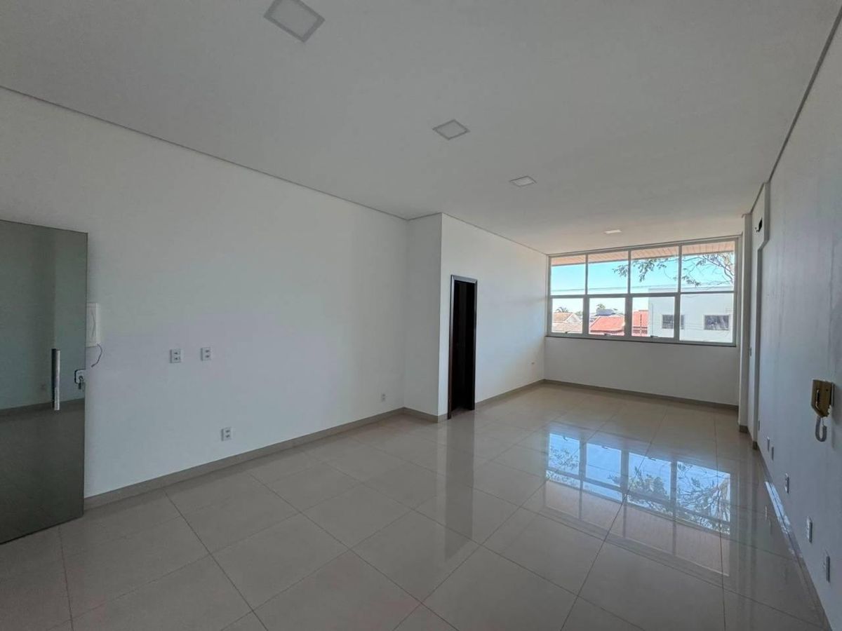 SALA COMERCIAL EM ÓTIMA LOCALIZAÇÃO PARA LOCAÇÃO - Salas Comerciais em Setor Residencial Norte, Sinop - para locação - CASA GOLD IMÓVEIS
