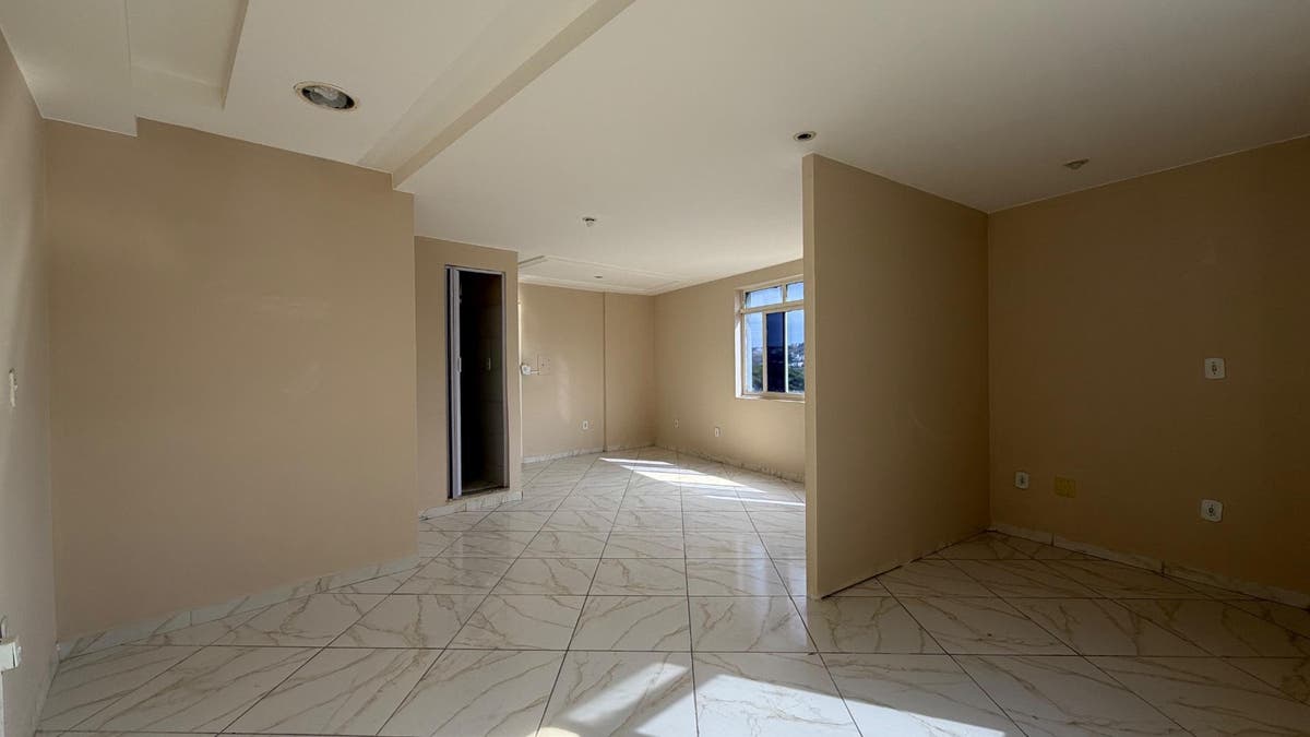 Comercial, Centro - Colatina - Comercial em Centro, Colatina - para locação - Select Brokers Imobiliária LTDA.