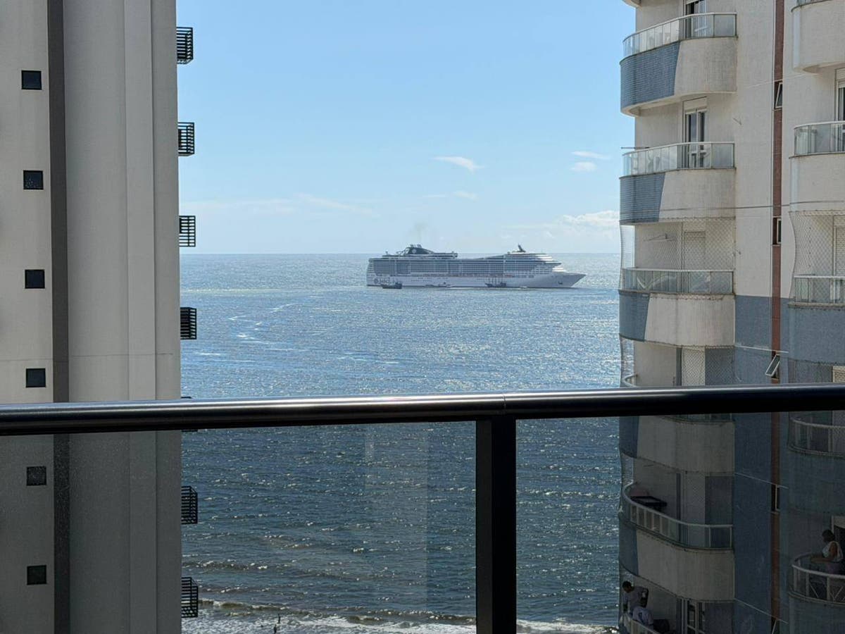Apartamento à venda semi mobiliado no Edifício Zenith Tower em Balneário Camboriú - Apartamento em Centro, Balneário Camboriú - à venda - Prosperitá