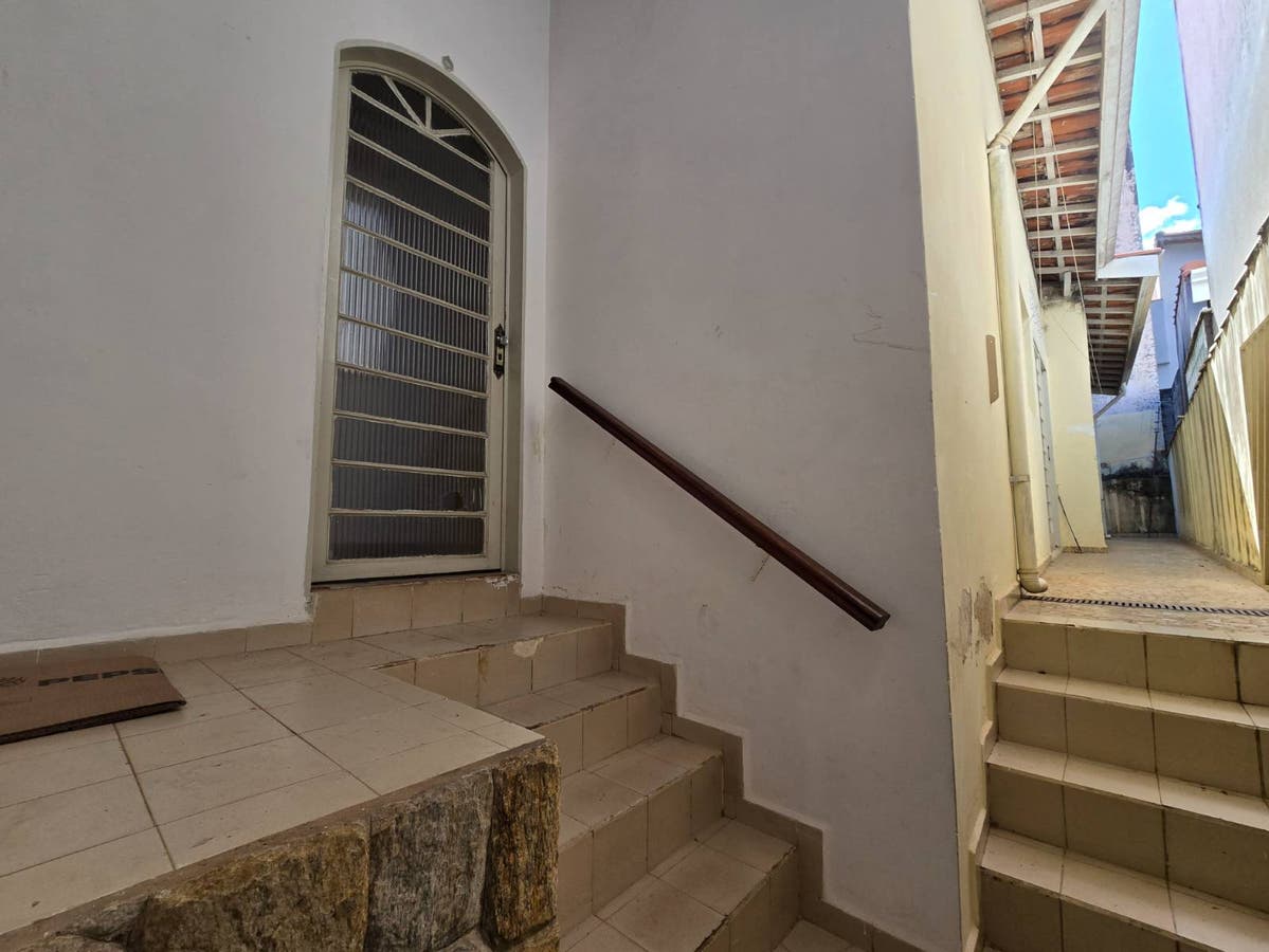 Casa | Centro - Casa em Centro, Atibaia - para locação e à venda - Campus