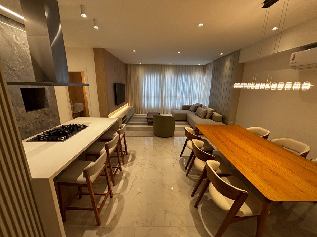 Apartamento com 3 suítes à Venda no Florence Garden no Centro em Balneário Camboriú - Apartamento em Centro, Balneário Camboriú - à venda - WOW Imobiliária Ltda