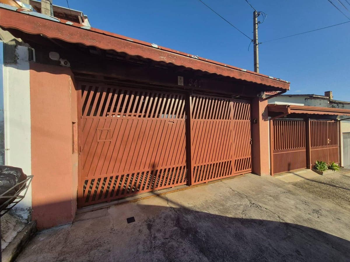 Sobrado com 3 quartos, Residencial Mombaça I - Pindamonhangaba - Sobrado em Residencial Mombaça I, Pindamonhangaba - à venda - EDSON DERRICO IMOVEIS LTDA