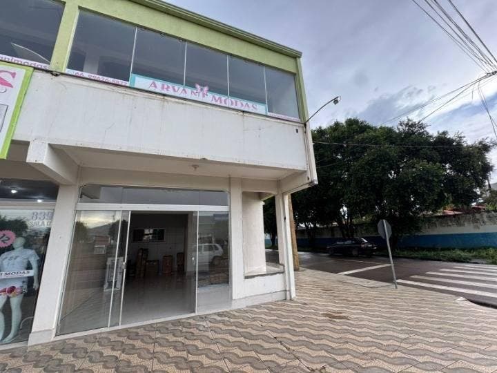 SALA COMERCIAL PARA LOCAÇÃO EM ÓTIMA LOCALIZAÇÃO - Salas Comerciais em Setor Residencial Norte, Sinop - para locação - CASA GOLD IMÓVEIS