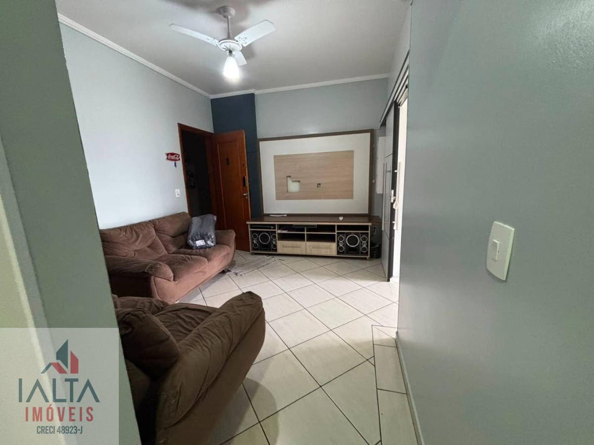 Locação Definitiva – Apto no Centro de Ubatuba - Apartamento em Centro, Ubatuba - para locação - IALTA IMOVEIS LTDA