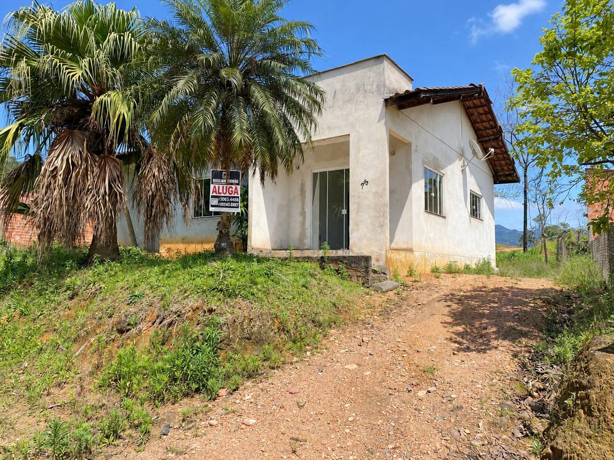 Casa com Suíte e Closet para Locação – Vila Izabel - Casa em Izabel, Corupá - para locação - CONSTRUTORA O.R. LTDA
