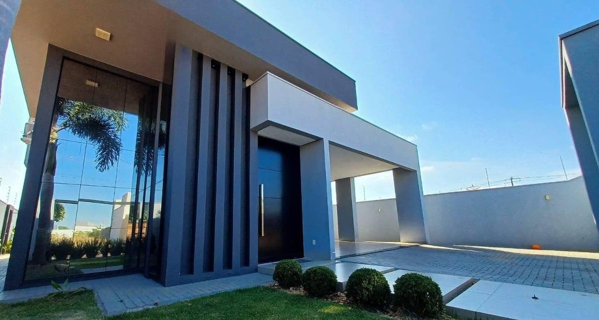 Casa com 3 quartos, 3 suítes