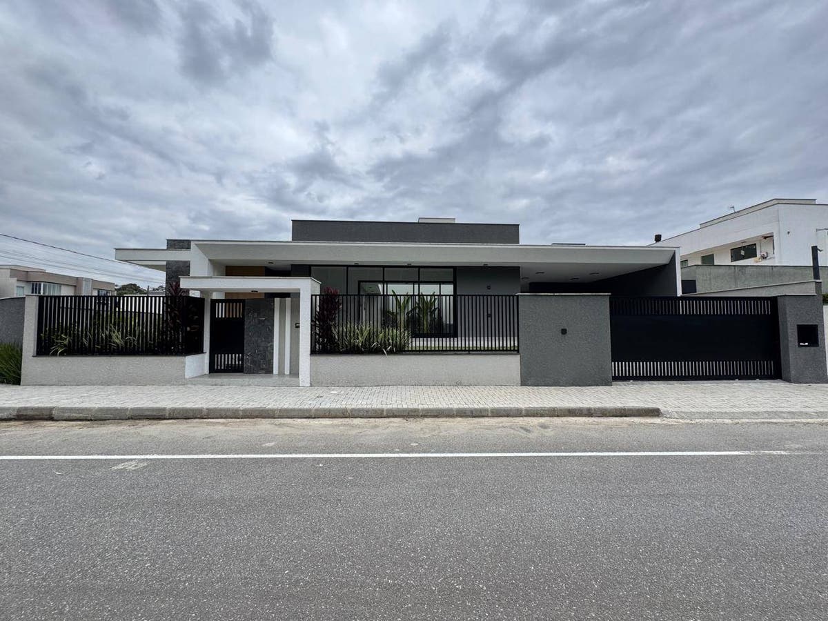 Casa com 3 quartos, Três Rios do Sul - Jaraguá do Sul - Casa em Três Rios do Sul, Jaraguá do Sul - à venda - Imobiliária Piermann