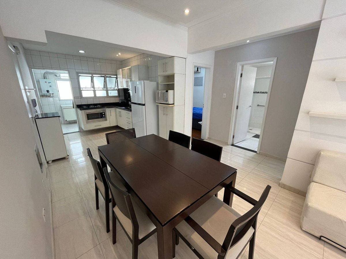 Apartamento com sacada Prédio frente mar Andar alto Garagem demarcada - Apartamento em Gonzaga, Santos - à venda - Aliança Imóveis Gonzaga LTDA