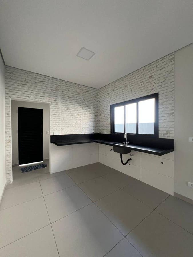 Casa à Venda com 2 Quartos e Área de Lazer em Villa Jatobá - Avaré - Casa em Loteamento Villa Jatobá, Avaré - à venda - CRYSTAL IMÓVEIS