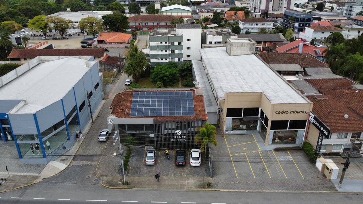 Área com Salas Comerciais e Aps no Bairro Baependi - Residencial e Comercial em Vila Lalau, Jaraguá do Sul - à venda - Millar - Imóveis em Jaraguá