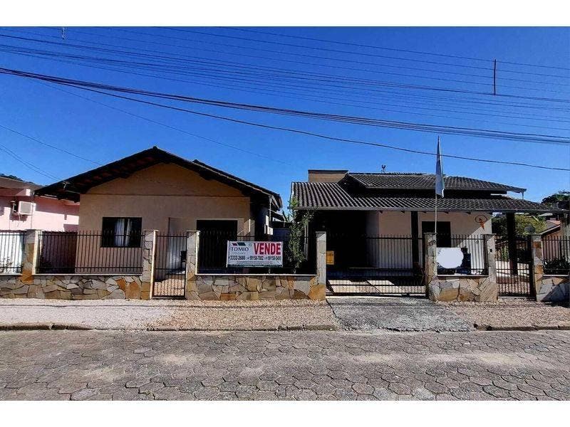 Casa com 4 quartos à Venda, Gasparinho - Gaspar - Casa em Gasparinho, Gaspar - à venda - Tomio Imoveis Ltda