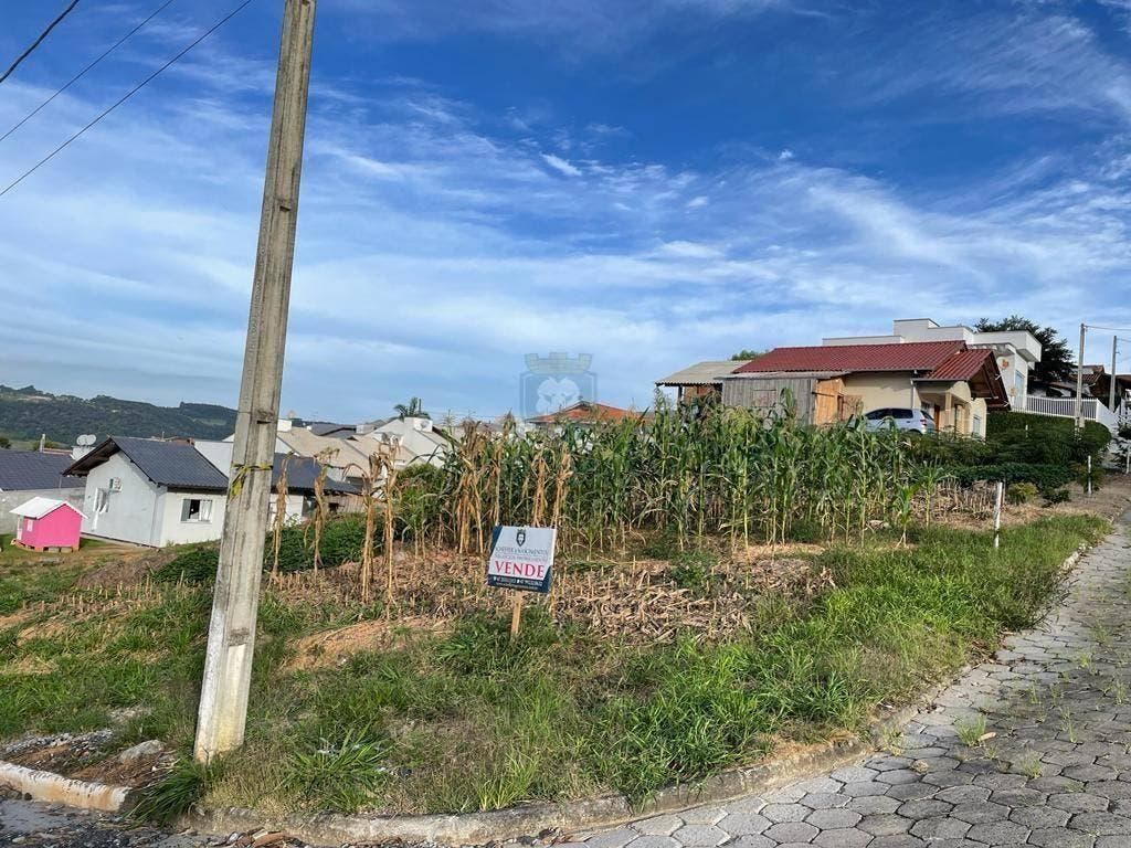 Terreno de esquina para vender no Bairro Gabiroba - Ituporanga - SC - Lote/Terreno em Ituporanga - à venda - SCHEFFER & NASCIMENTO NEGOCIOS IMOBILIARIOS LTDA