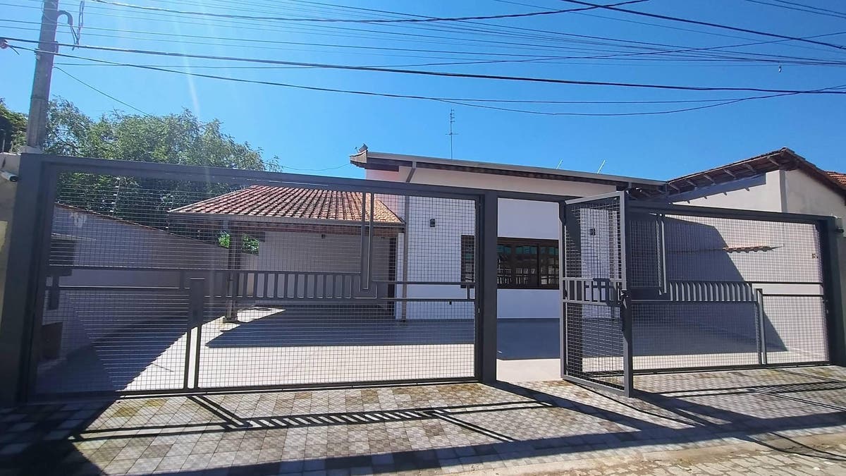 Sala para Locação, Centro - Pindamonhangaba - Sala em Centro, Pindamonhangaba - para locação - EDSON DERRICO IMOVEIS LTDA