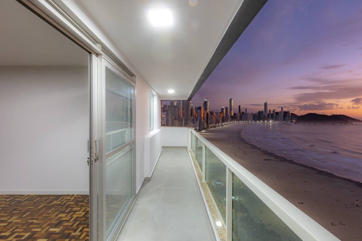 Apartamento FRENTE MAR no Edifício Aquarius à Venda no Centro em Balneário Camboriú - Apartamento em Centro, Balneário Camboriú - à venda - WOW Imobiliária Ltda