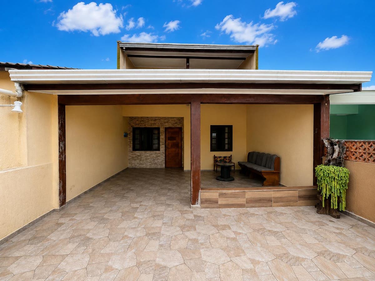 Sobrado Com 114,90 m² Em Localização Para Investir - Sobrado em Barra do Sai, Itapoá - à venda - Imobiliaria Patricia Claudino