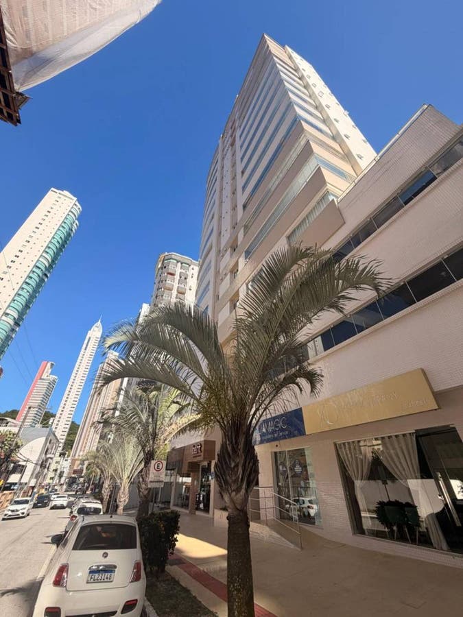 No Pontal Norte, A Poucos Metros Do Mar! - Apartamento em Pioneiros, Balneário Camboriú - à venda - MEGA SUL IMOBILIÁRIA LTDA