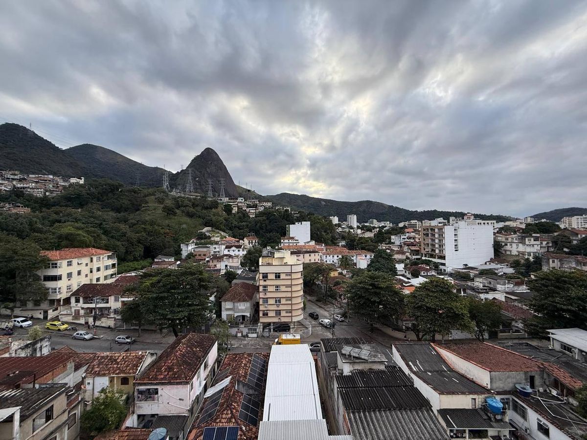 Apartamento o à venda! Rua Campinas, Grajaú. 3 quartos sendo 1 suíte, varandas e 2 vagas na escritura. Código 24715 - Apartamento em Grajaú, Rio de Janeiro - à venda - MIGUEZ IMOBILIÁRIA