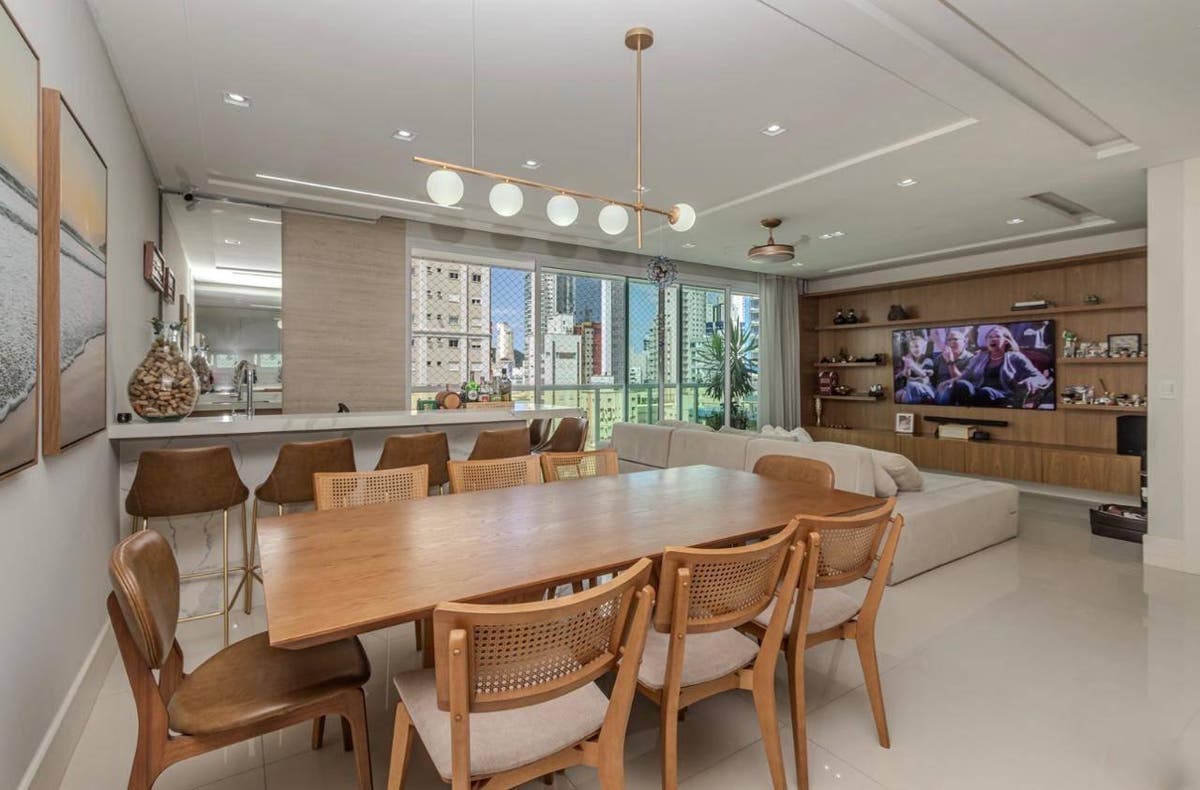 Apartamento à venda MOBILIADO no Ville Del Acqua com 4 quartos no Centro em Balneário Camboriú - Apartamento em Centro, Balneário Camboriú - à venda - WOW Imobiliária Ltda