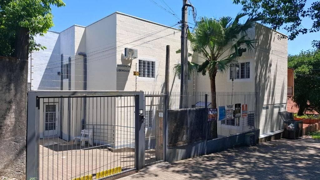 Apartamento com 1 dormitório para alugar por R$ 1.580/mês - Marechal Rondon - Canoas/RS - Apartamento em Marechal Rondon, Canoas - para locação - COELHO IMOBILIÁRIA LTDA