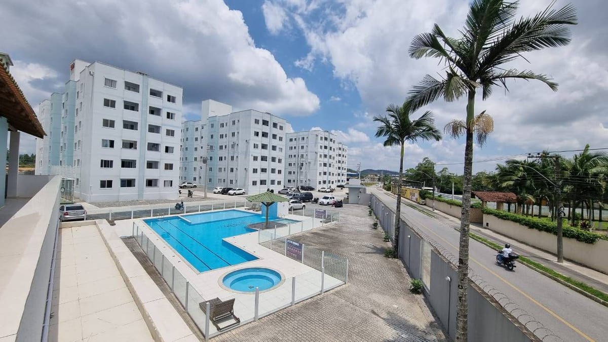Ville de Leon clube Residêncial (Itaipava/Itajaí) - Apartamento em Itaipava, Itajaí - à venda - Fiorin Imóveis