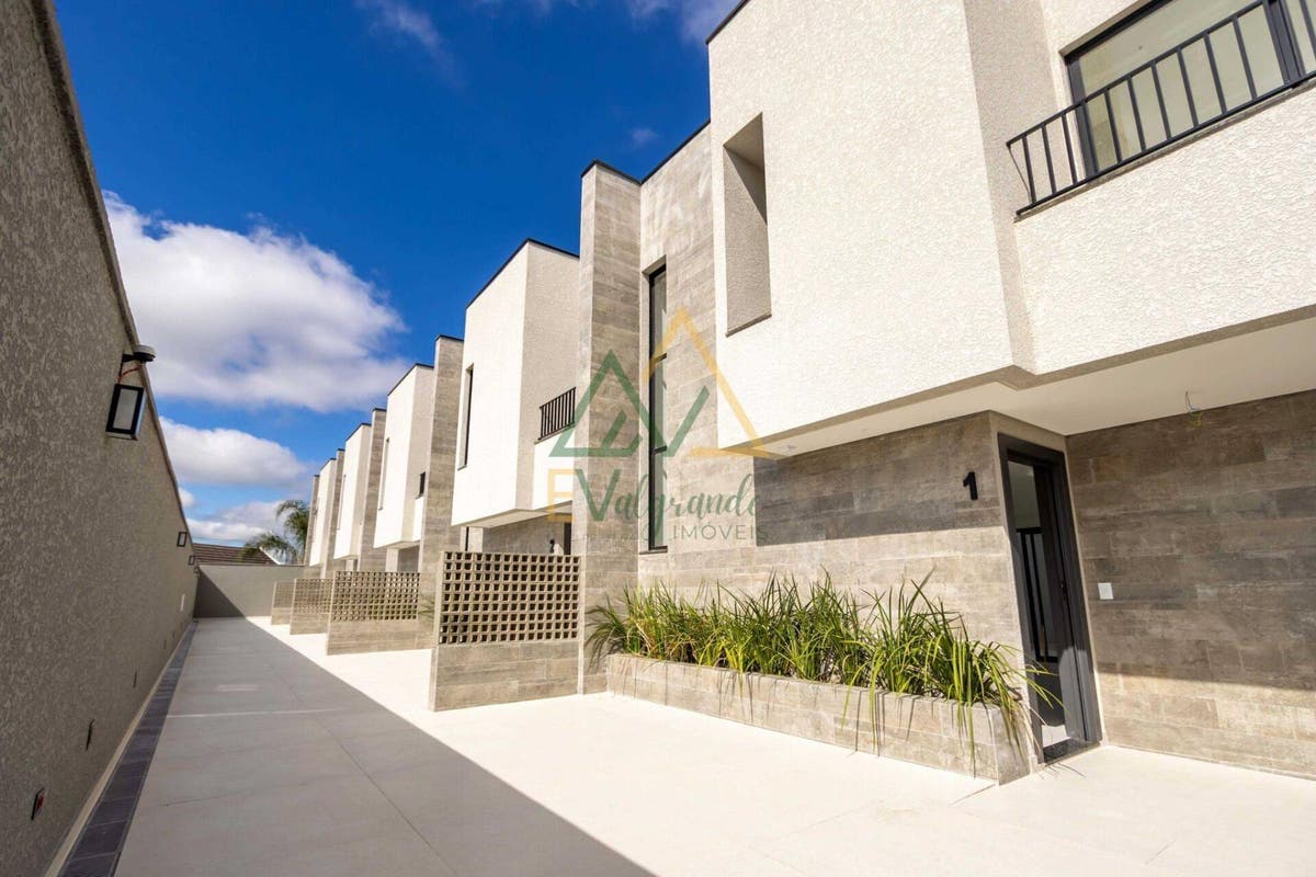 Sobrado Triplex São Brás - Sobrado em São Braz, Curitiba - à venda - EVALGRANDE CONSULTORIA IMOBILIARIA LTDA