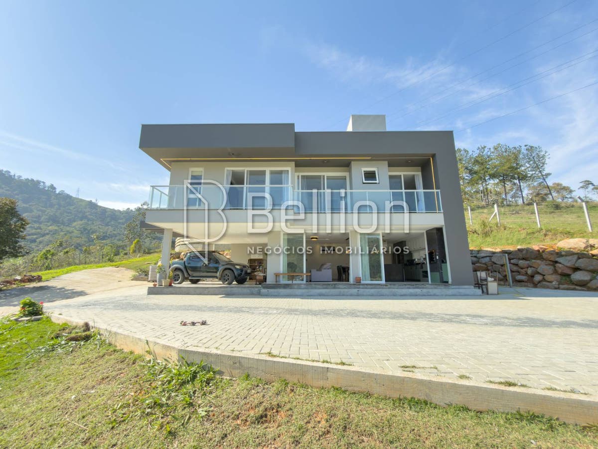 Sítio de Alto Padrão à Venda | 34.901 m², Casa Nova Mobiliada e Vista para o Vale - Casa - à venda - Bellion Negocios Imobiliarios LTDA