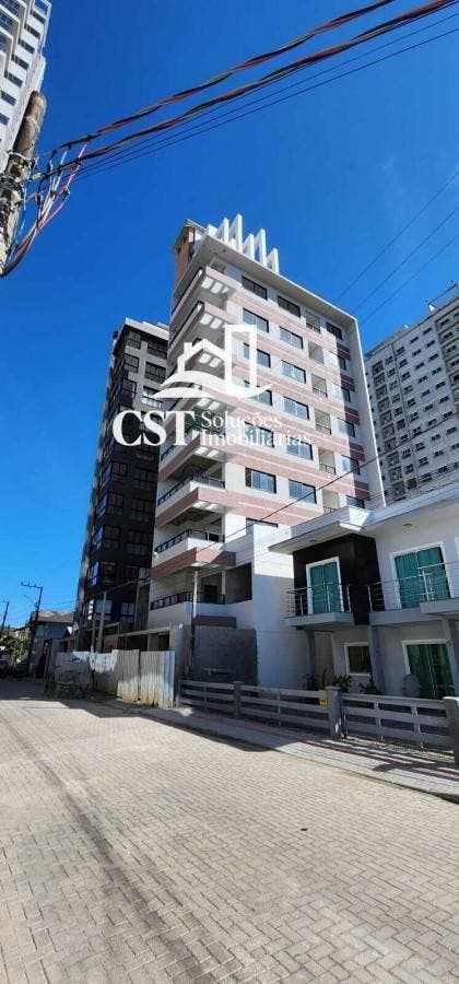 APARTAMENTO À 100 METROS DO MAR NO BAIRRO ITACOLOMI - Barra Velha/SC - Apartamento em Itacolomi, Balneário Piçarras - à venda - CST SOLUÇÕES IMOBILIARIA LTDA