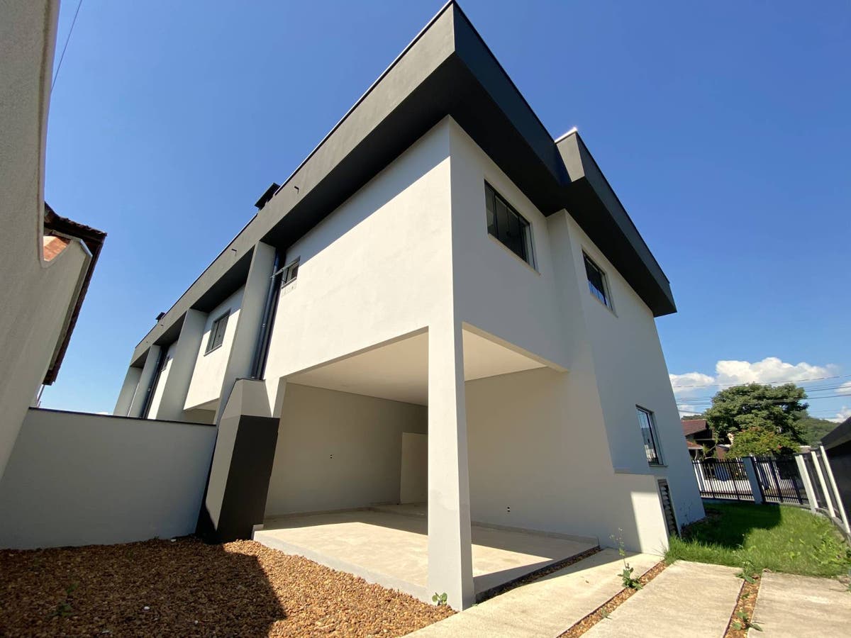 Geminado Duplex | Nereu Ramos | 3 quartos (1 suíte) | 110m² - Casa Geminada em Nereu Ramos, Jaraguá do Sul - à venda - MACROimoveis.com